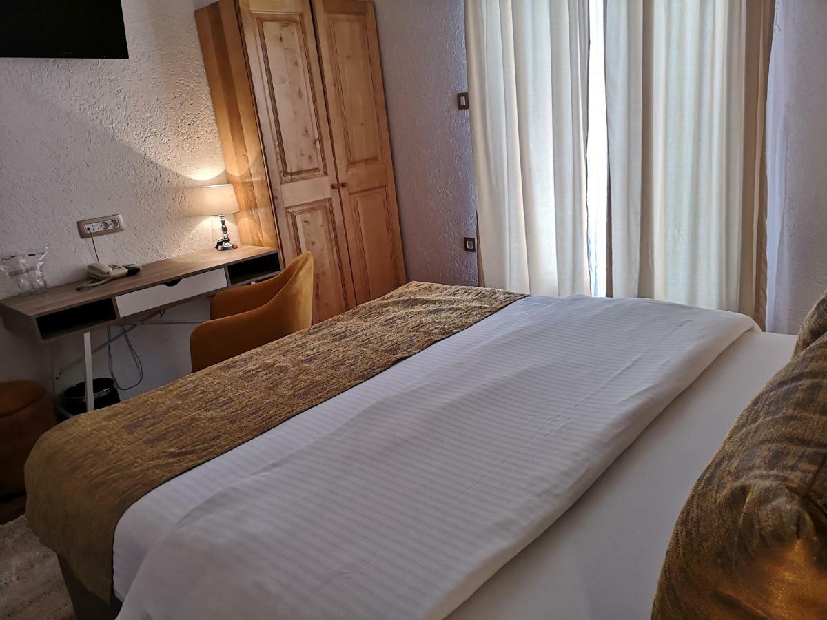 Hotel Ideal Podgorica Exterior photo