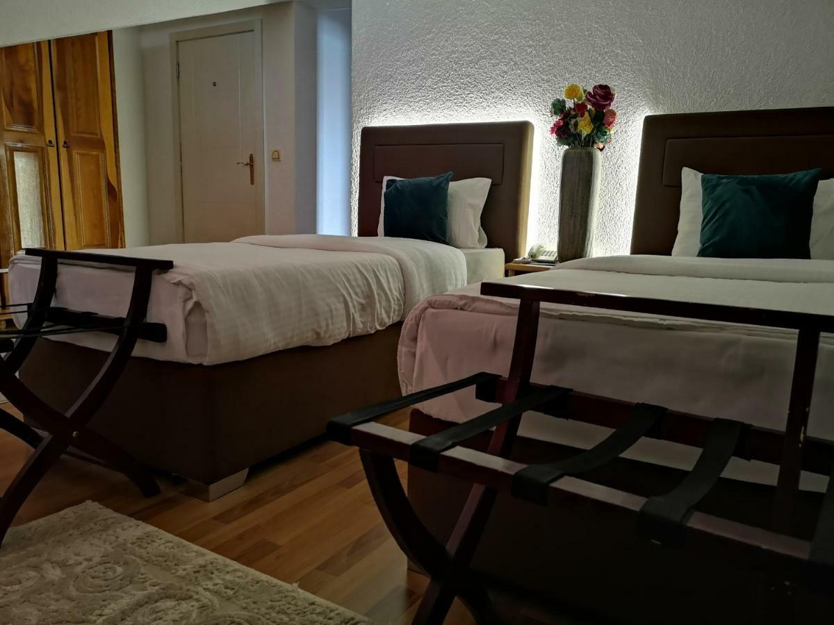Hotel Ideal Podgorica Exterior photo